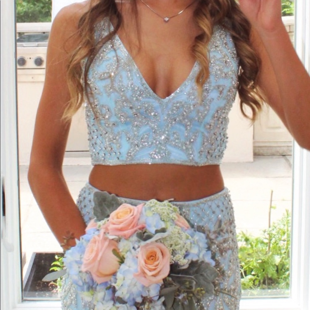 2 piece prom dress